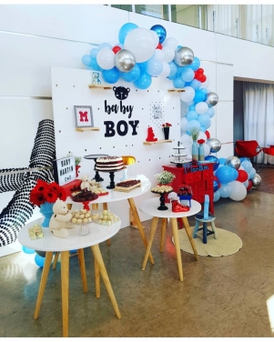 Kit Mesas Painel Criativo e Cômoda Vermelha Festa Locação SP