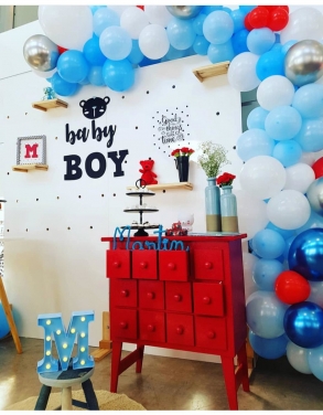 Kit Mesas Painel Criativo e Cômoda Vermelha Festa Locação SP, Imagem 3